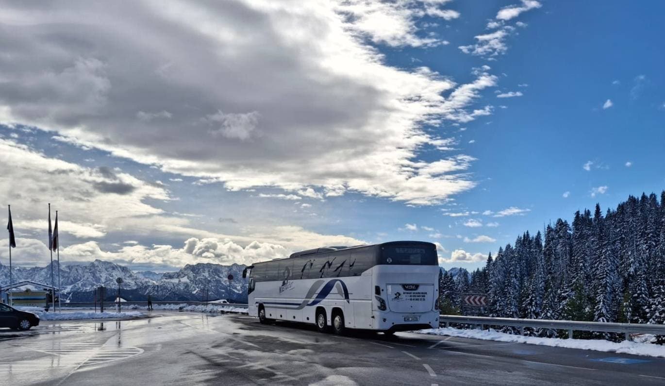Airport Transfers to Krakow - Which Airport to Choose? - planning